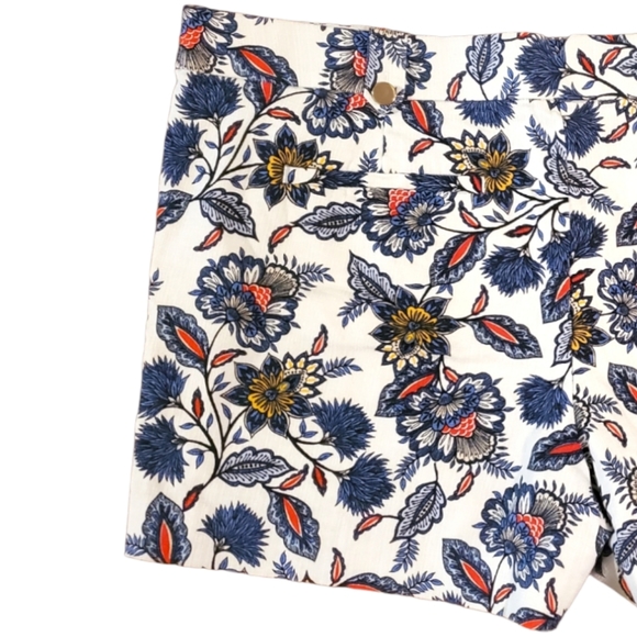 Loft Riviera Floral Print Shorts - Picture 9 of 15